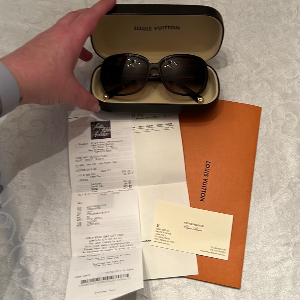 Louis Vuitton Obsession GM Brown GLT Sunglasses, Case, and original paperwork.